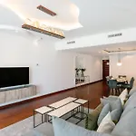 Fam Living - Stunning 2 Bedroom + Maid\'S Room In Marina Terrace