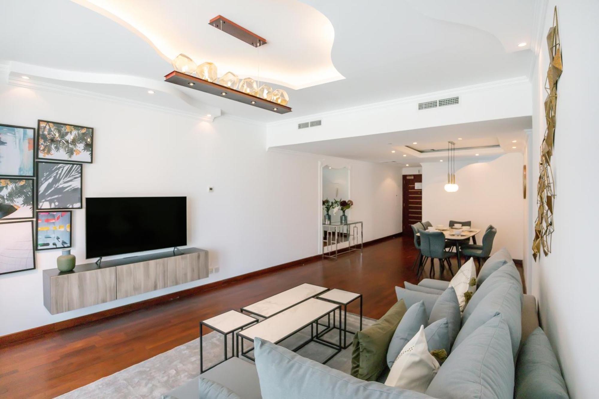 Apartment Fam Living - Stunning 2 Bedroom + Maid's In Marina Terrace *